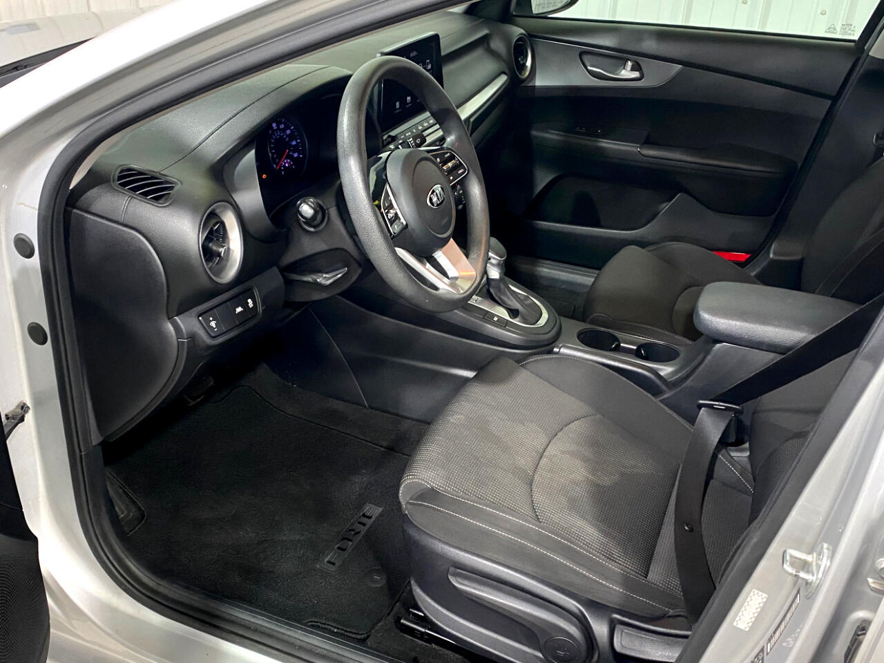 2019 Kia Forte FE photo 12
