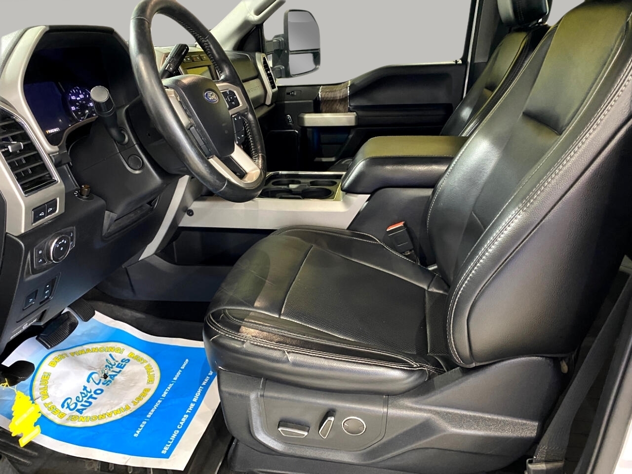 Ford F-250 SD Lariat Crew Cab 4WD 2019