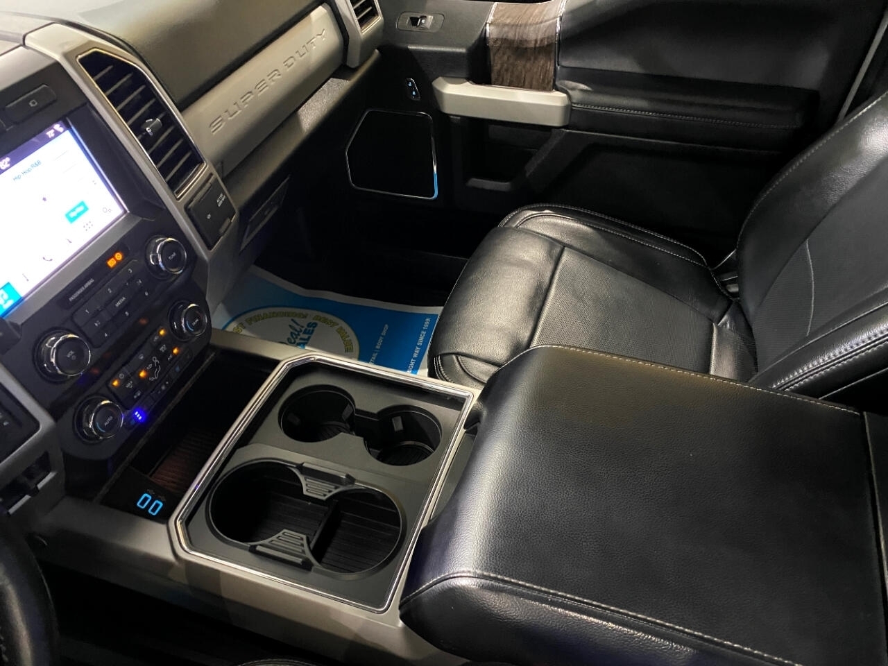 Ford F-250 SD Lariat Crew Cab 4WD 2019