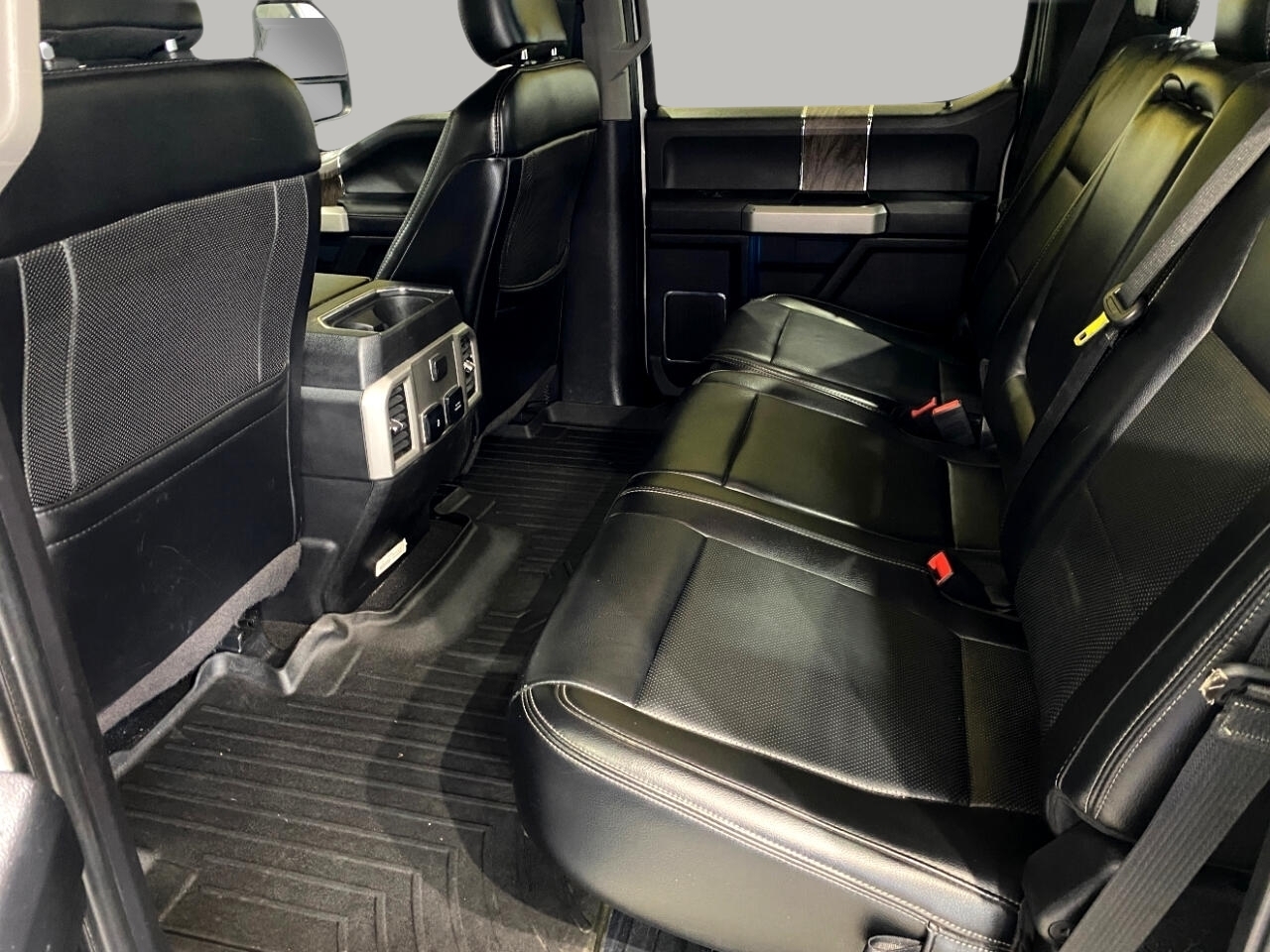 Ford F-250 SD Lariat Crew Cab 4WD 2019