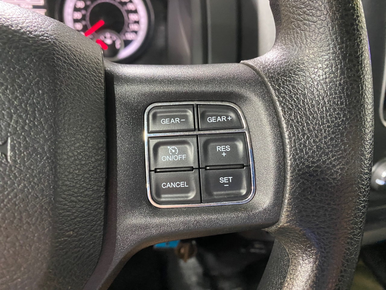 2015 Ram 1500 Tradesman photo 13