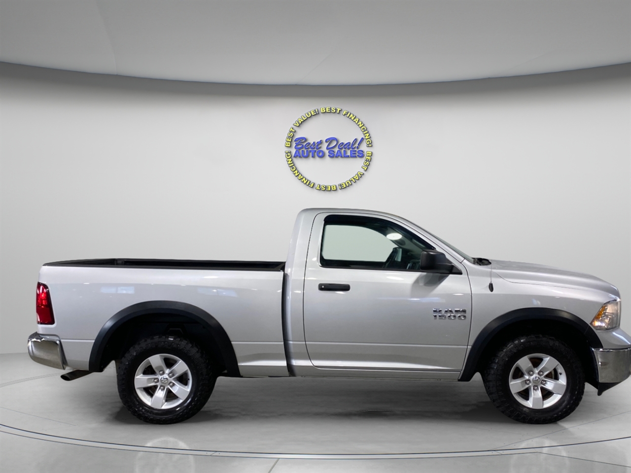 2015 Ram 1500 Tradesman photo 17