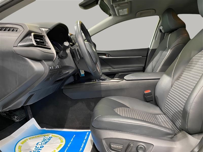 Toyota Camry SE Nightshade 4D Sedan 2021