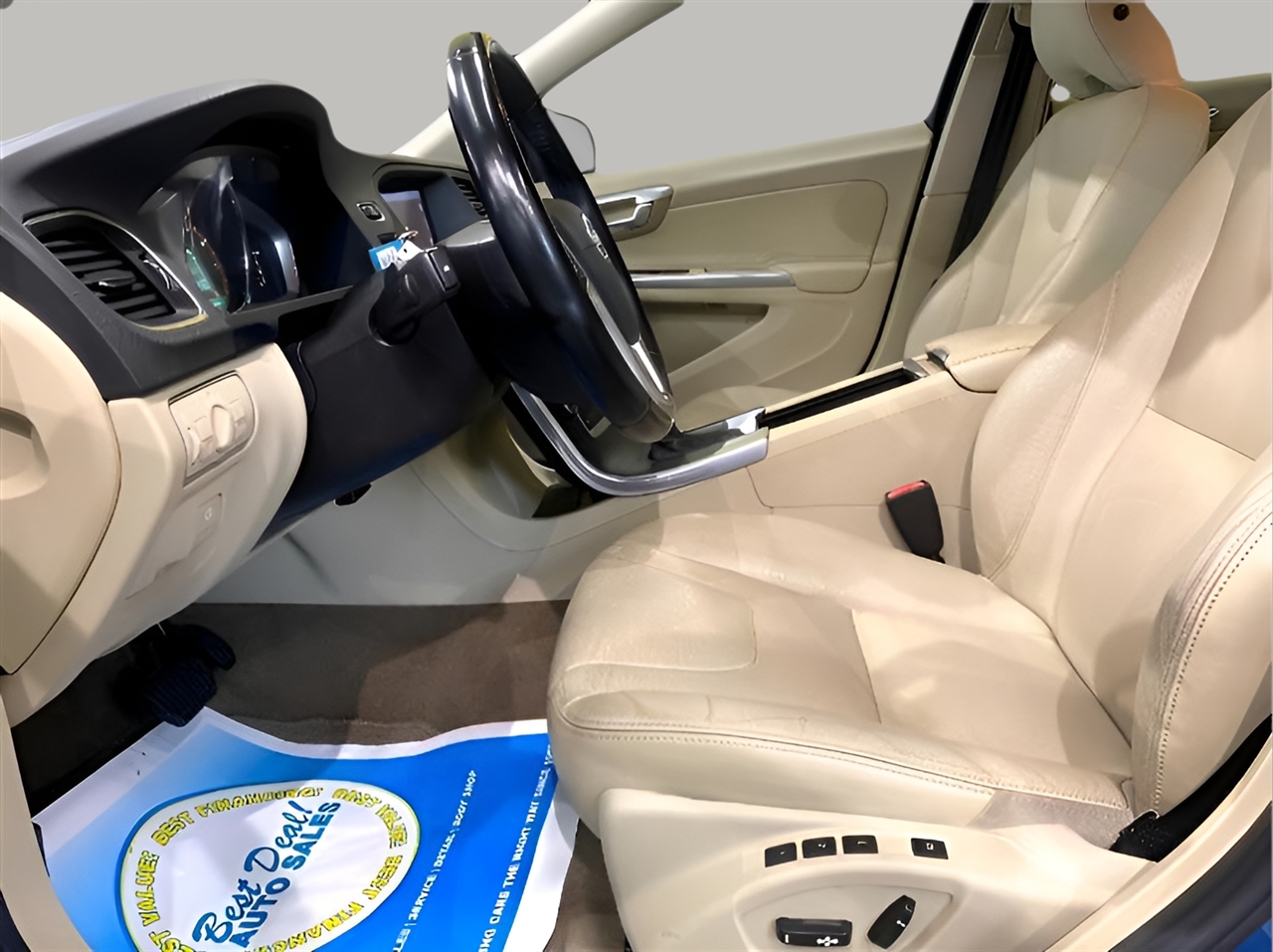 Volvo S60 2.5 Premier 4WD 2015 Volvo S60 2.5 Premier 4WD 2015