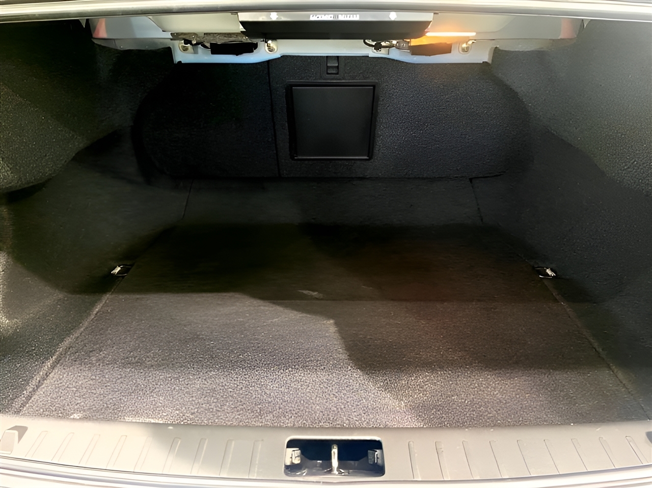 Volvo S60 2.5 Premier 4WD 2015 Volvo S60 2.5 Premier 4WD 2015