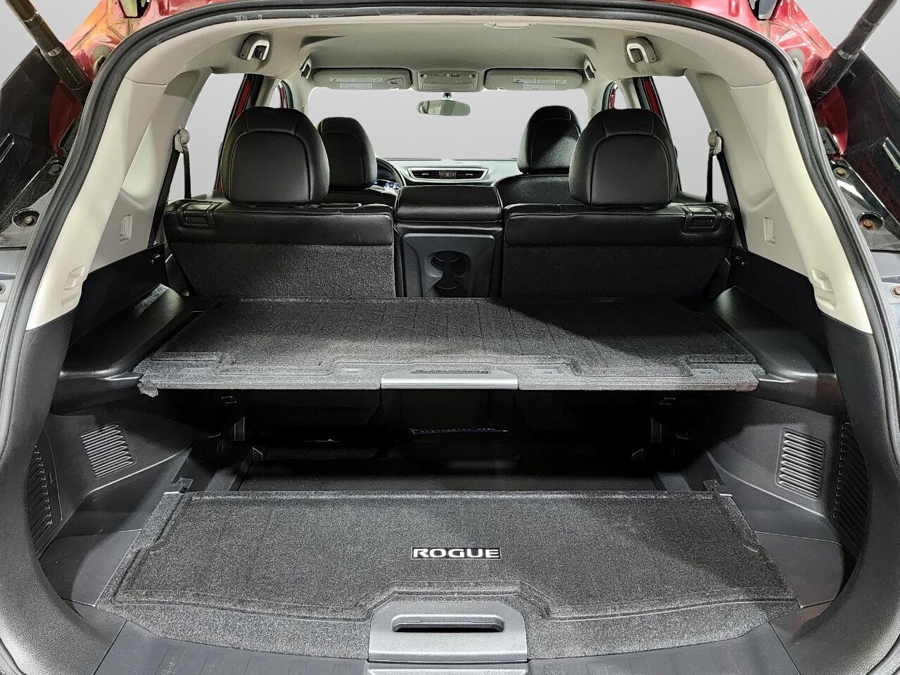 2016 Nissan Rogue SL AWD photo 38