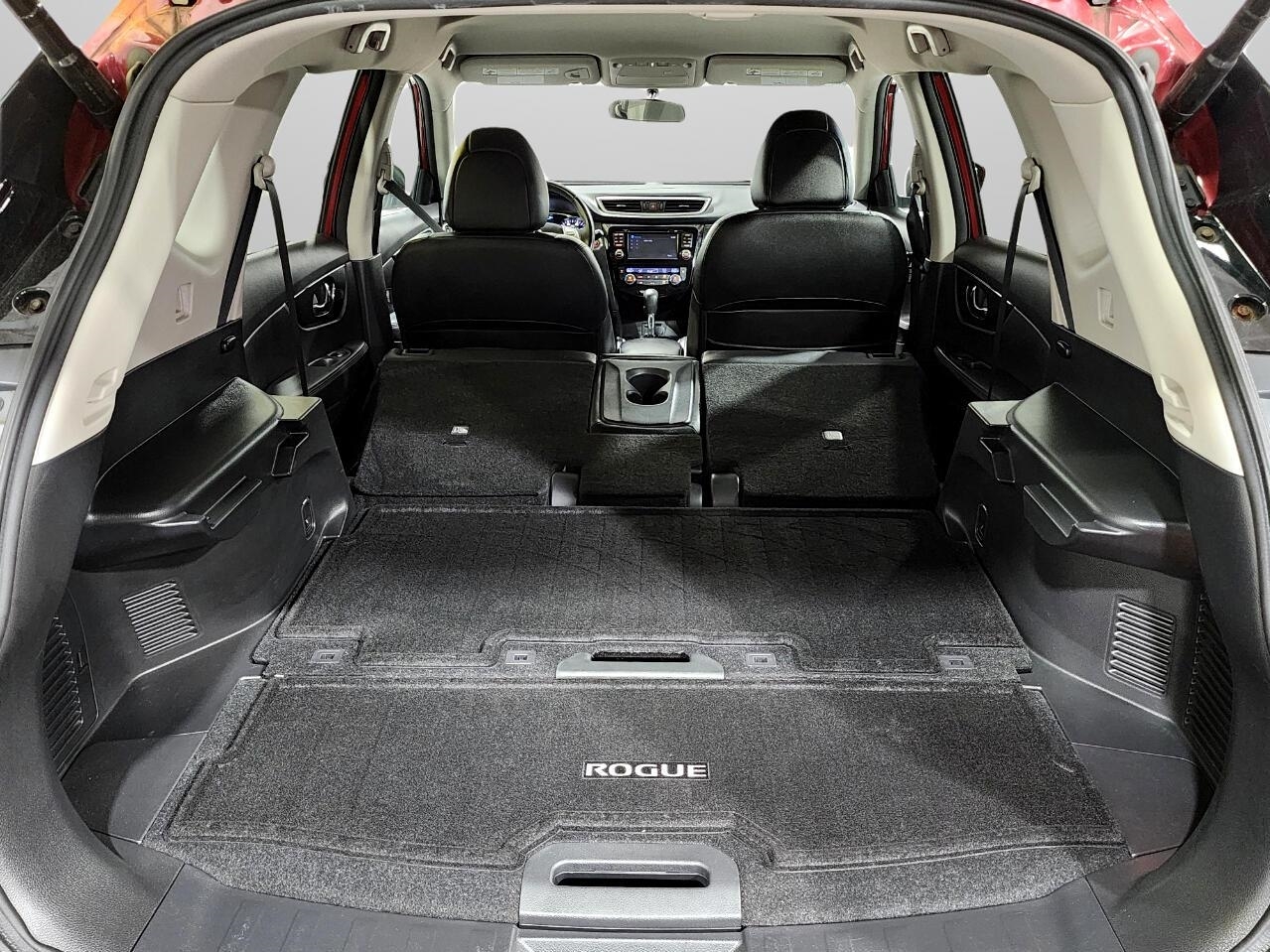 2016 Nissan Rogue SL AWD photo 39