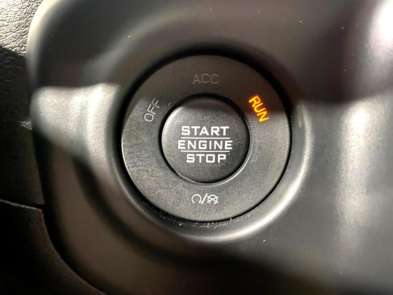 2018 Jeep Wrangler Unlimited Sahara photo 13