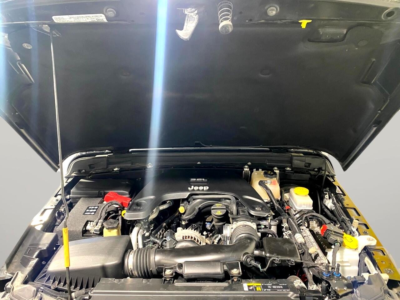 2018 Jeep Wrangler Unlimited Sahara photo 26
