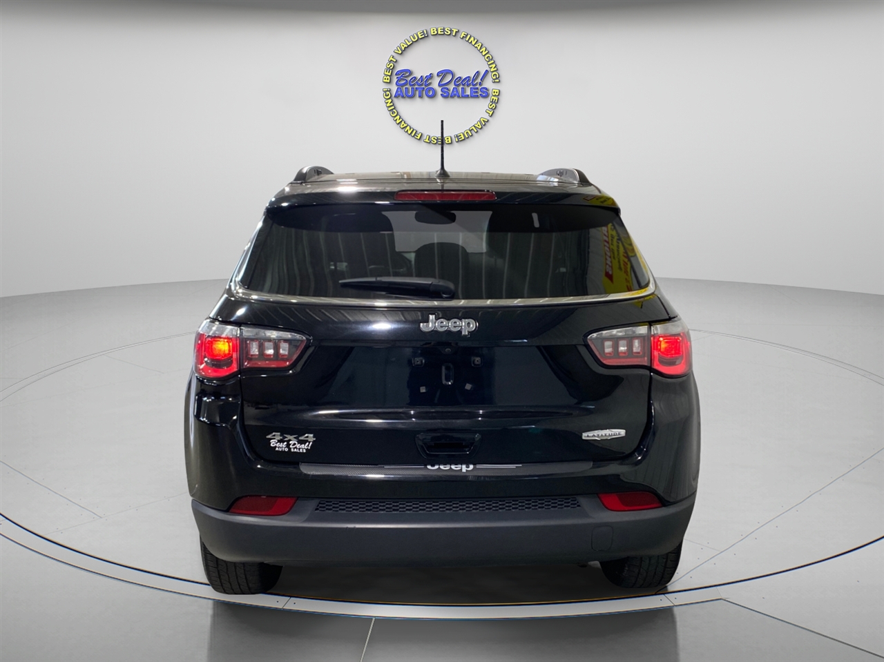 2018 Jeep Compass Latitude photo 4