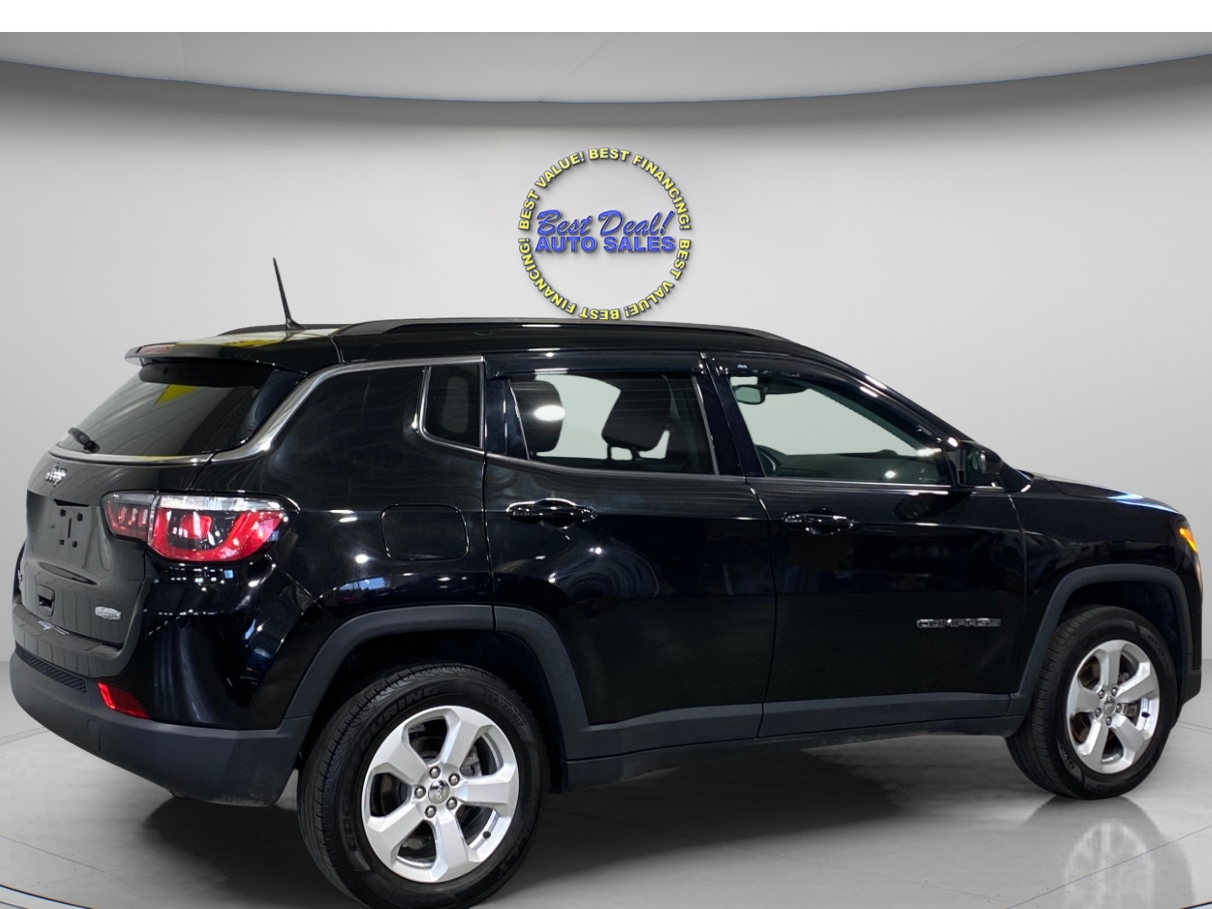 2018 Jeep Compass Latitude photo 20