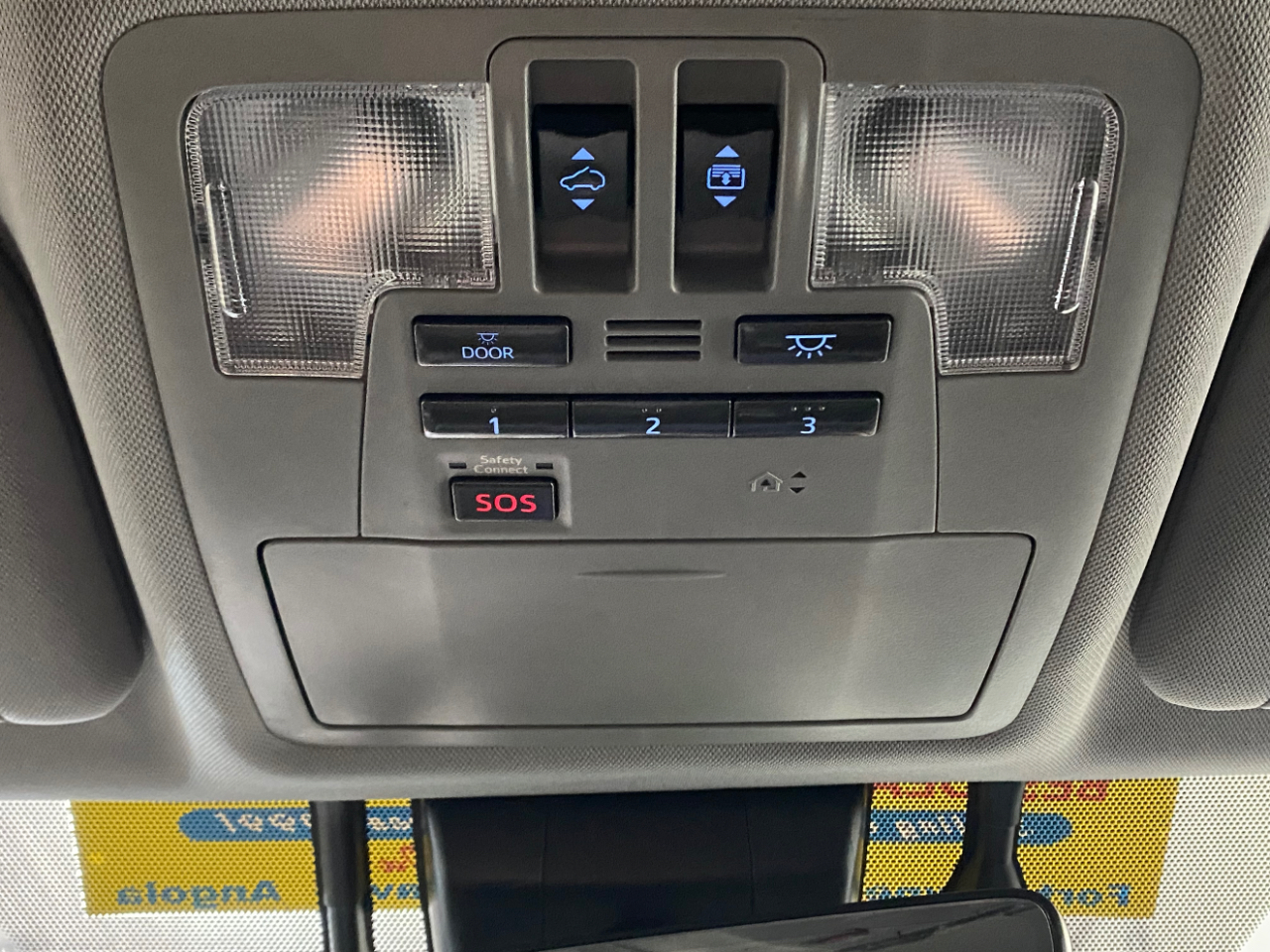 2017 Toyota Highlander Hybrid Limited Platinum photo 8