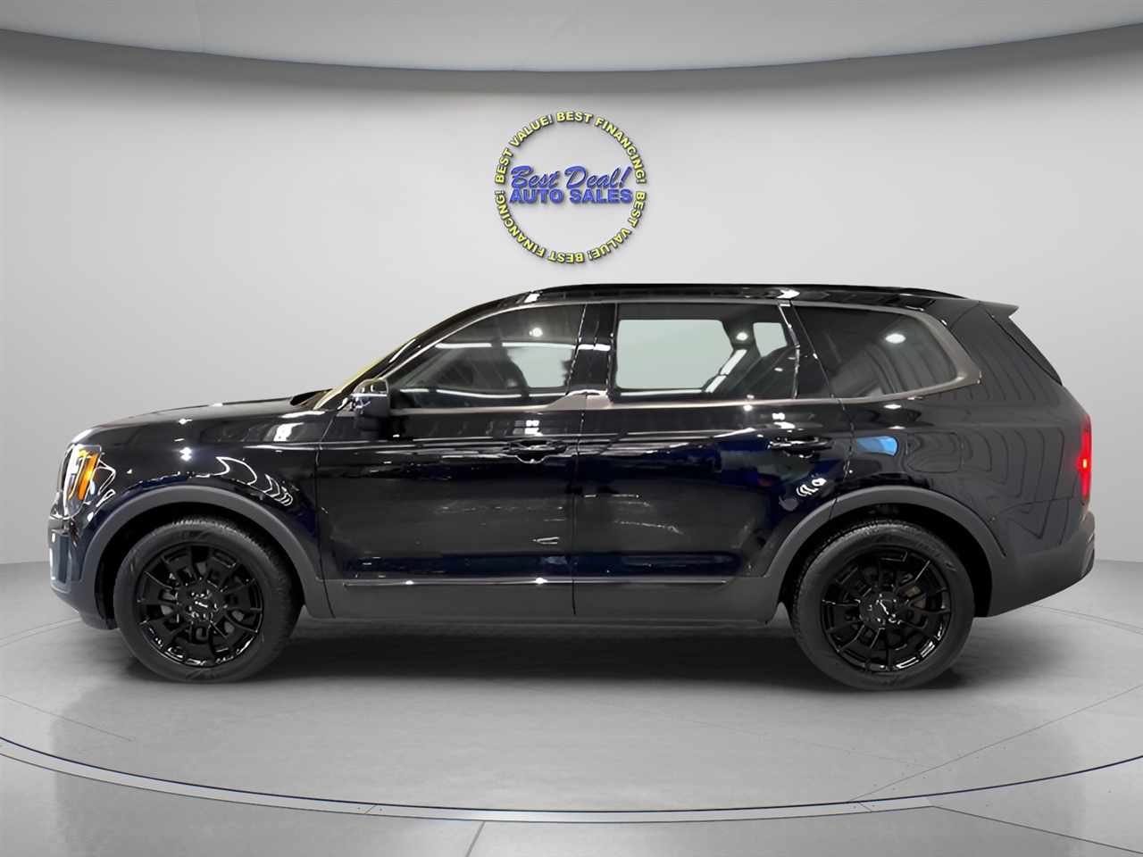2022 Kia Telluride EX photo 2