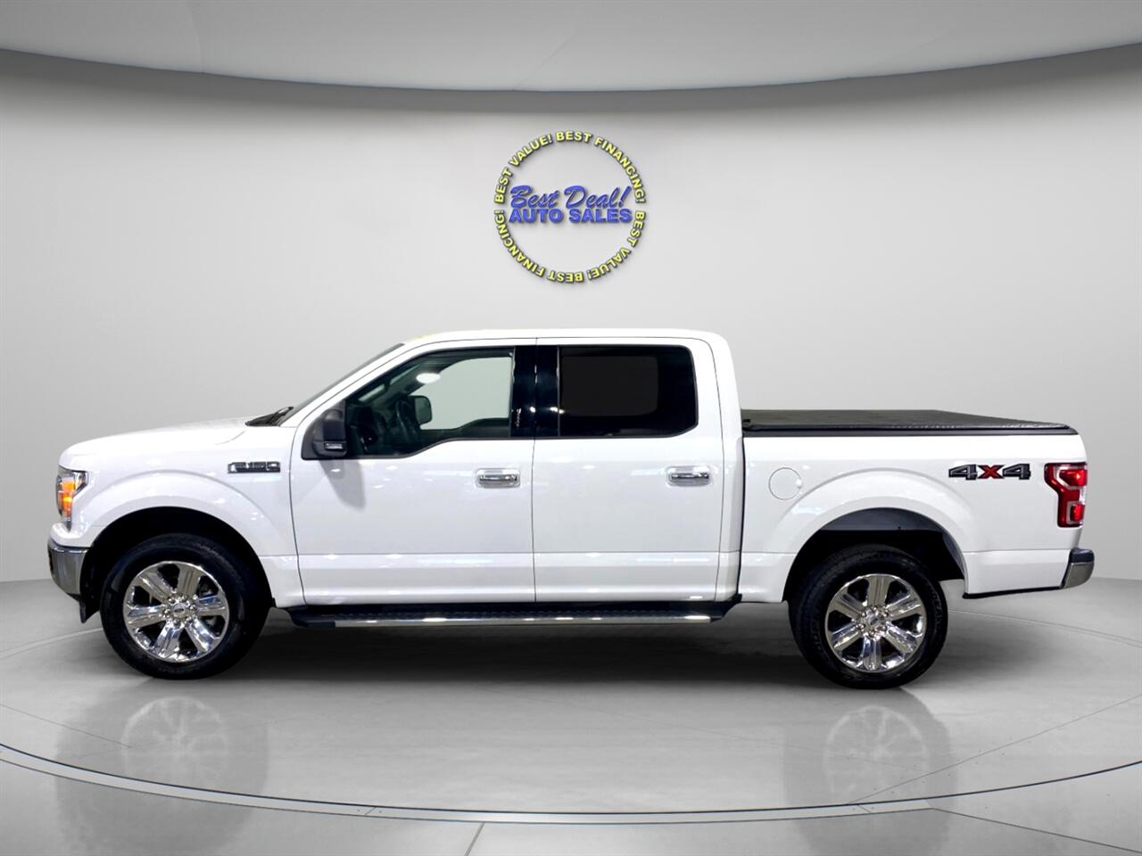 Ford F-150 XLT SuperCrew 5.5-ft. Bed 4WD 2018 Ford F-150 XLT SuperCrew 5.5-ft. Bed 4WD 2018