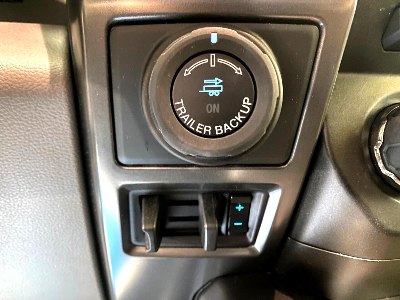 Ford F-150 XLT SuperCrew 5.5-ft. Bed 4WD 2018 Ford F-150 XLT SuperCrew 5.5-ft. Bed 4WD 2018