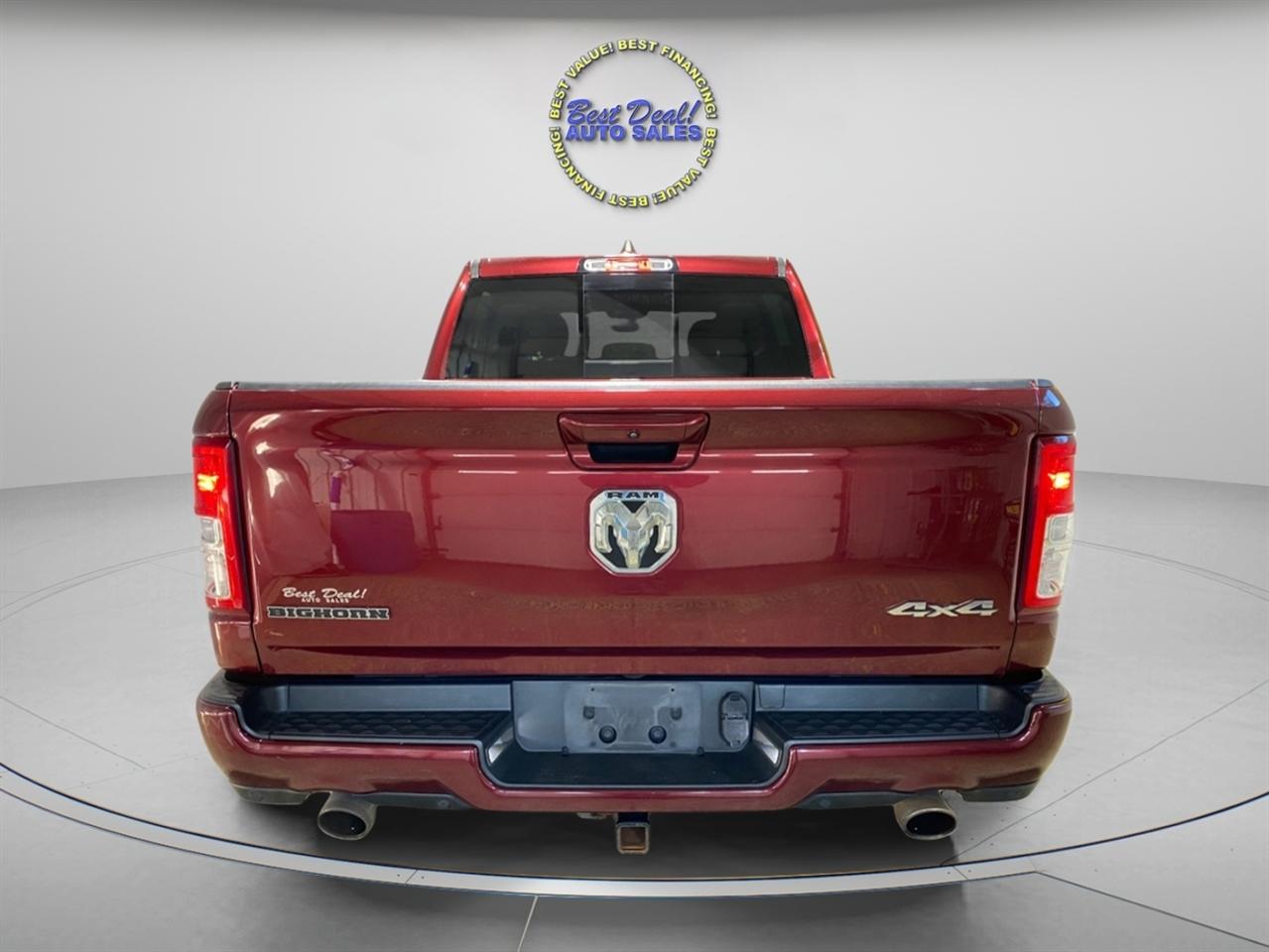 RAM 1500 Big Horn Crew Cab SWB 4WD 2020