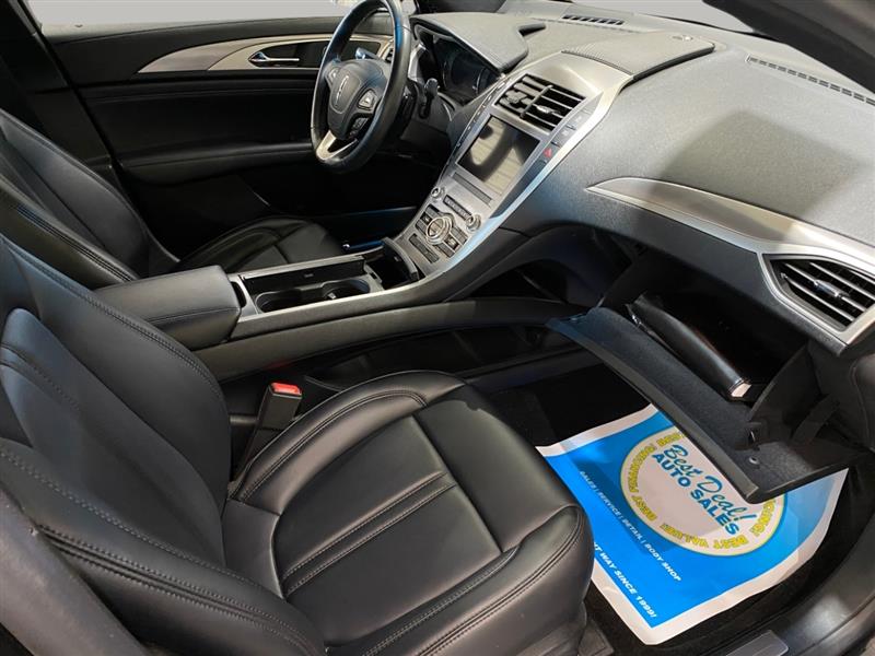 Lincoln MKZ Base 2019