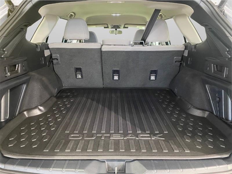 Subaru Outback Premium 2023