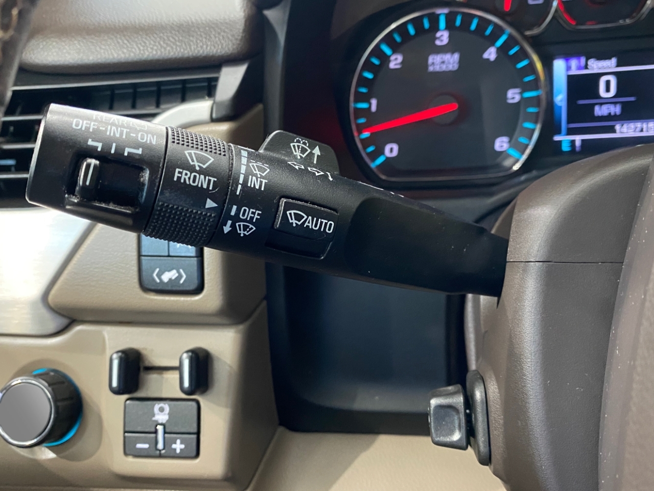 2018 Gmc Yukon XL SLT photo 12