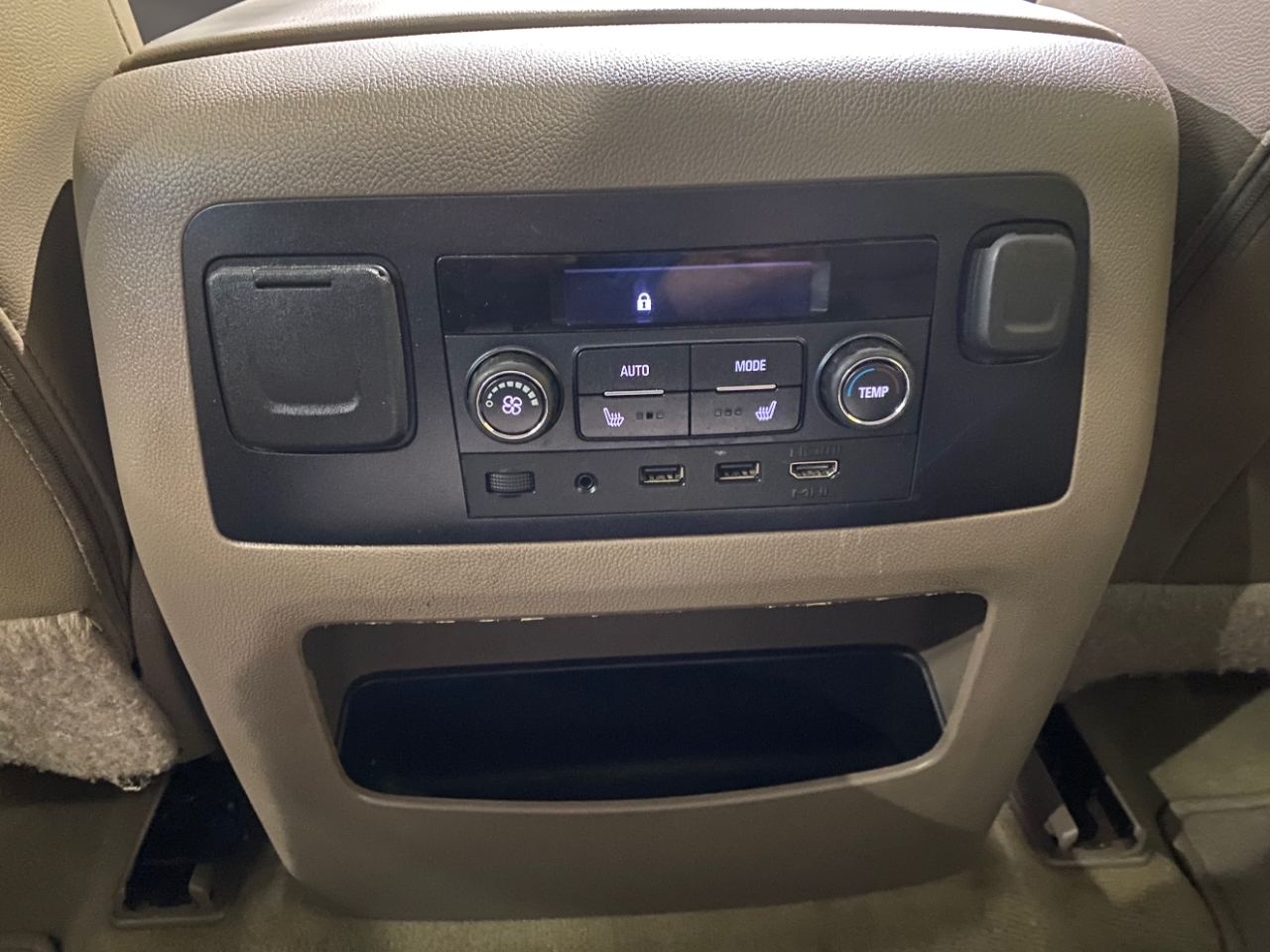 2018 Gmc Yukon XL SLT photo 18