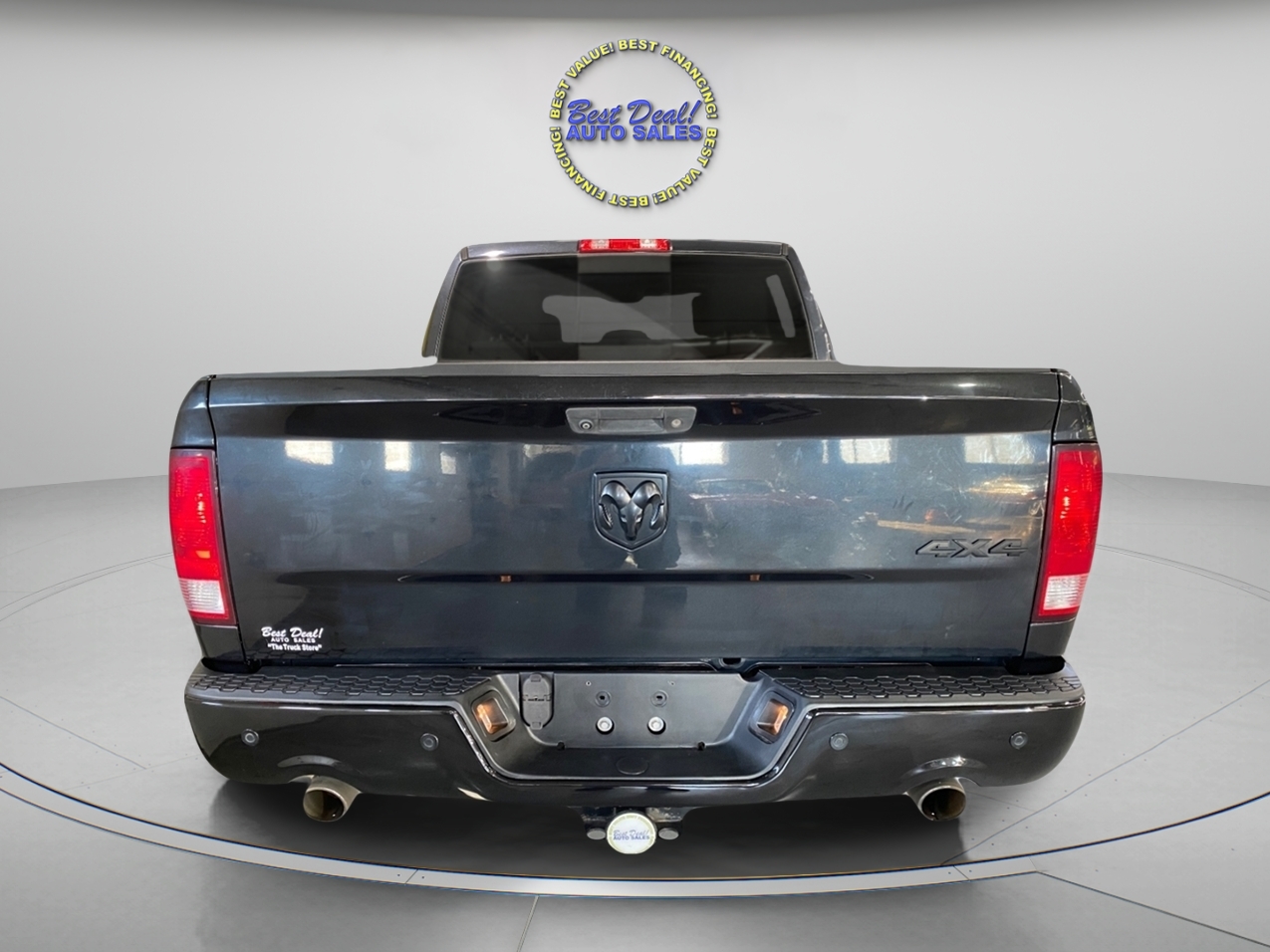 RAM 1500 SLT Crew Cab SWB 4WD 2018