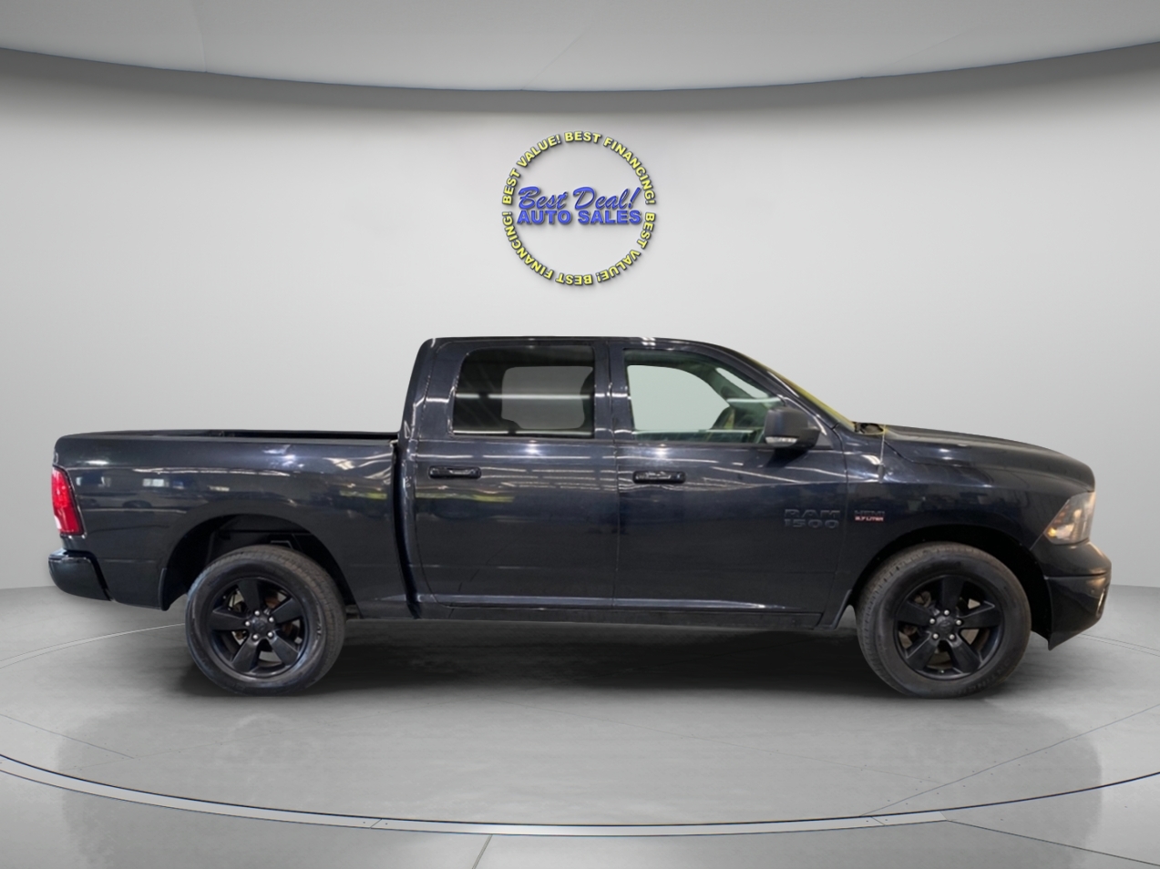 RAM 1500 SLT Crew Cab SWB 4WD 2018