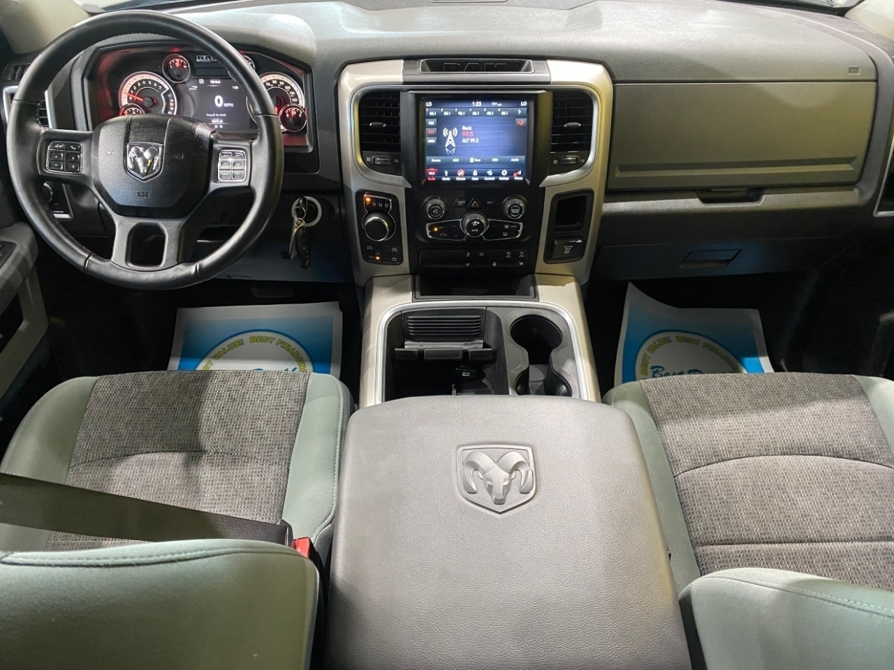 RAM 1500 SLT Crew Cab SWB 4WD 2018