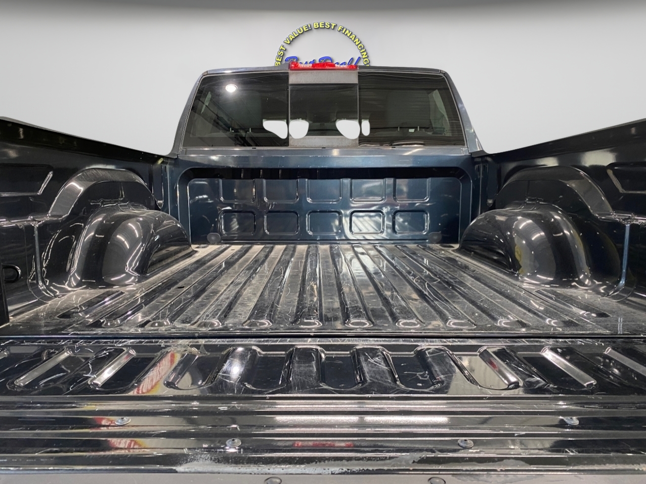 RAM 1500 SLT Crew Cab SWB 4WD 2018