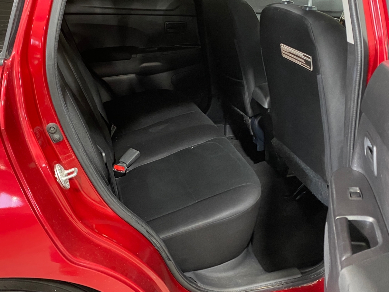 2015 Mitsubishi Outlander Sport ES photo 23