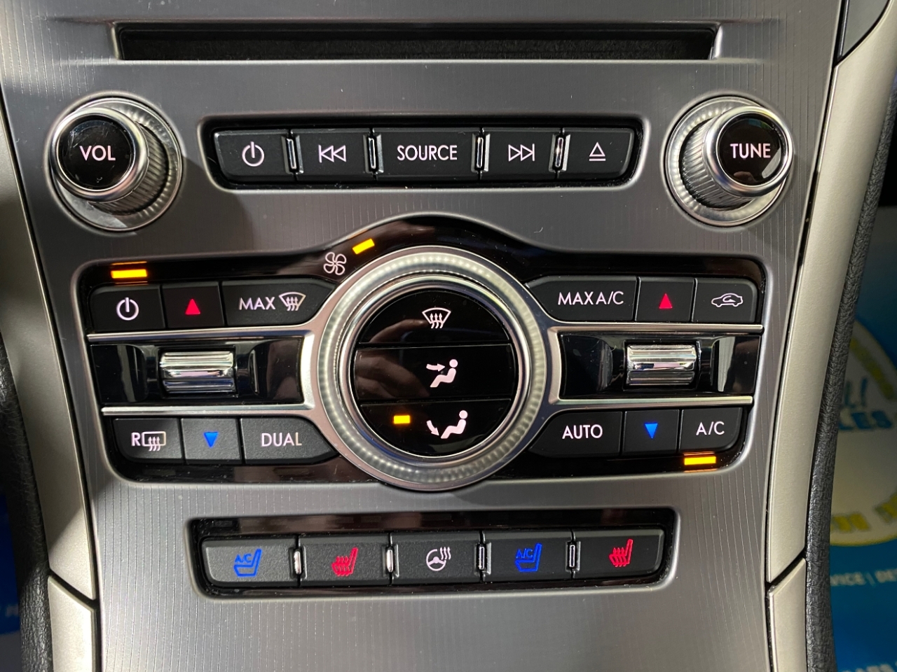2017 Lincoln MKZ Reserve photo 12