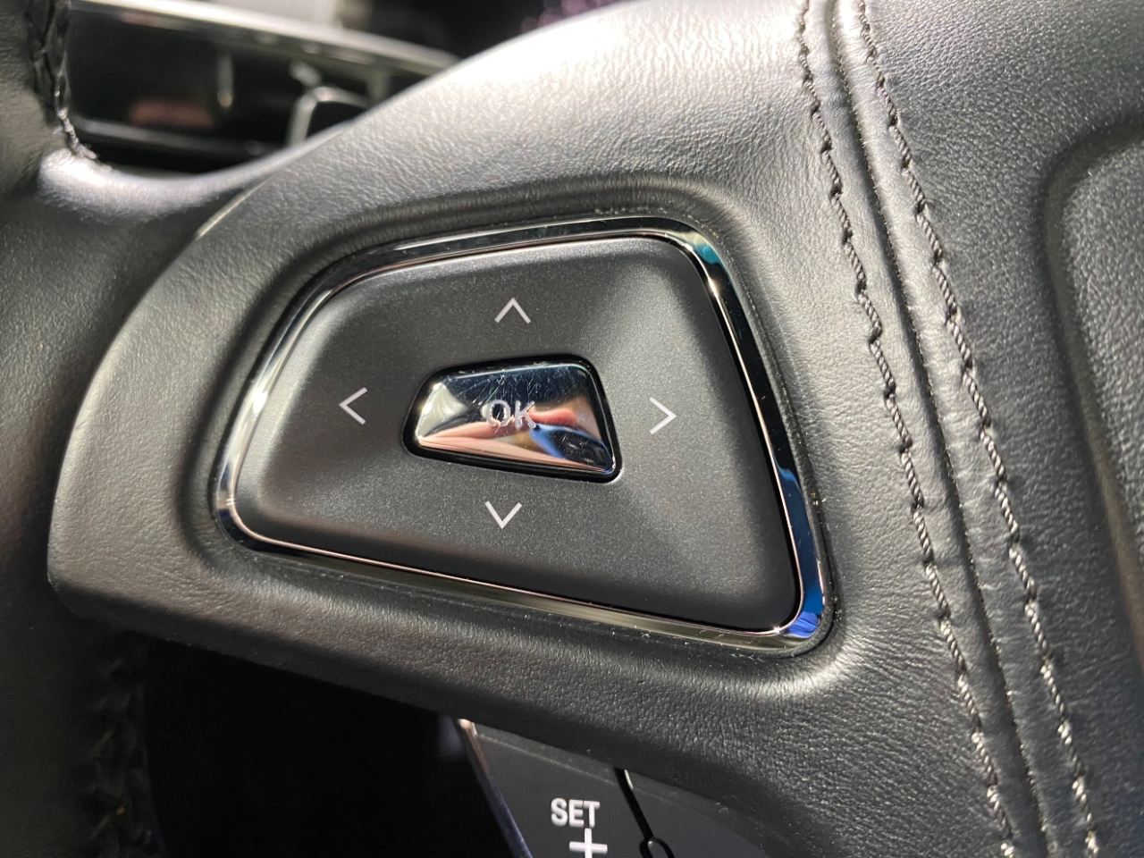 2017 Lincoln MKZ Reserve photo 21