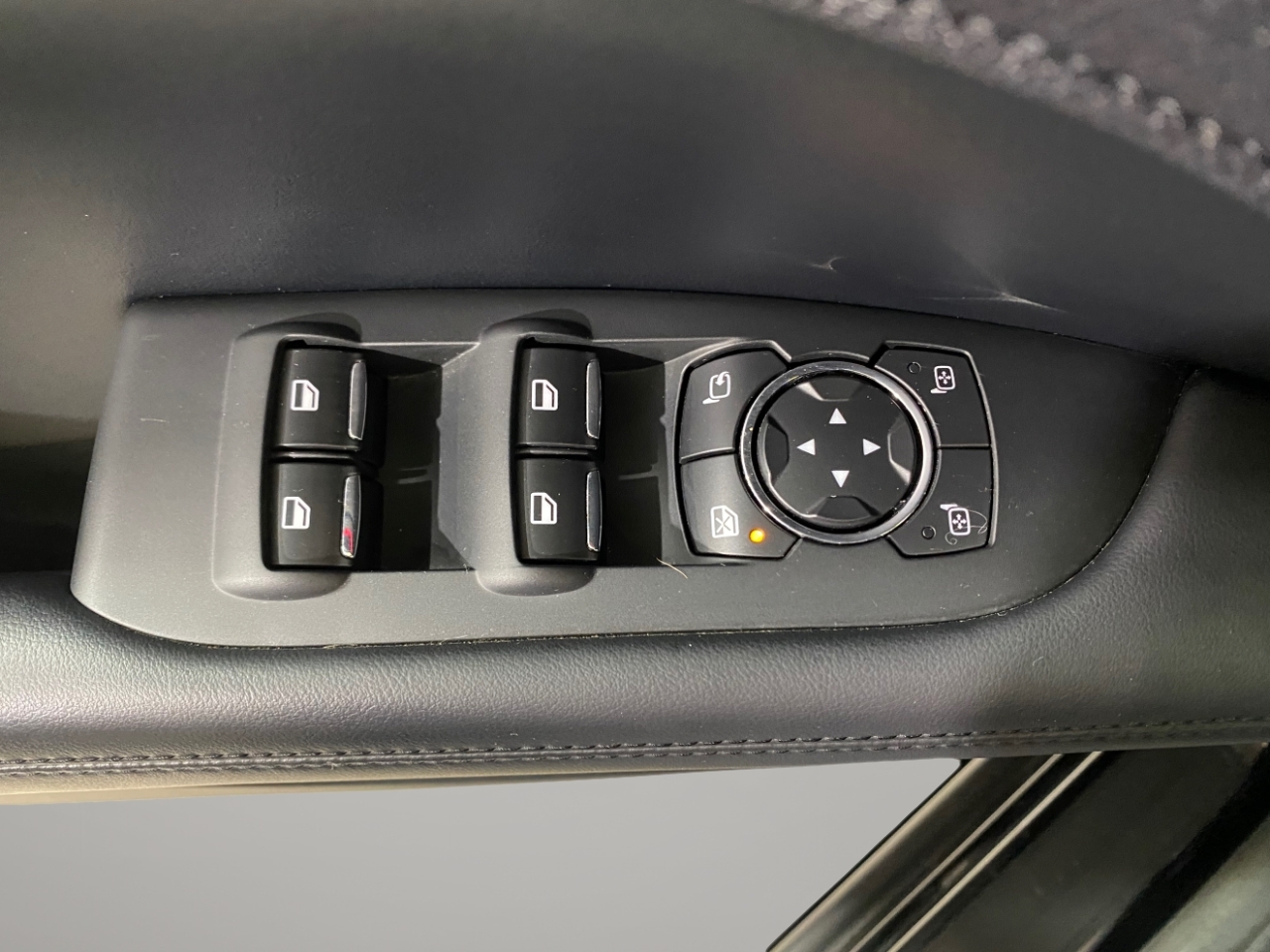 2017 Lincoln MKZ Reserve photo 25