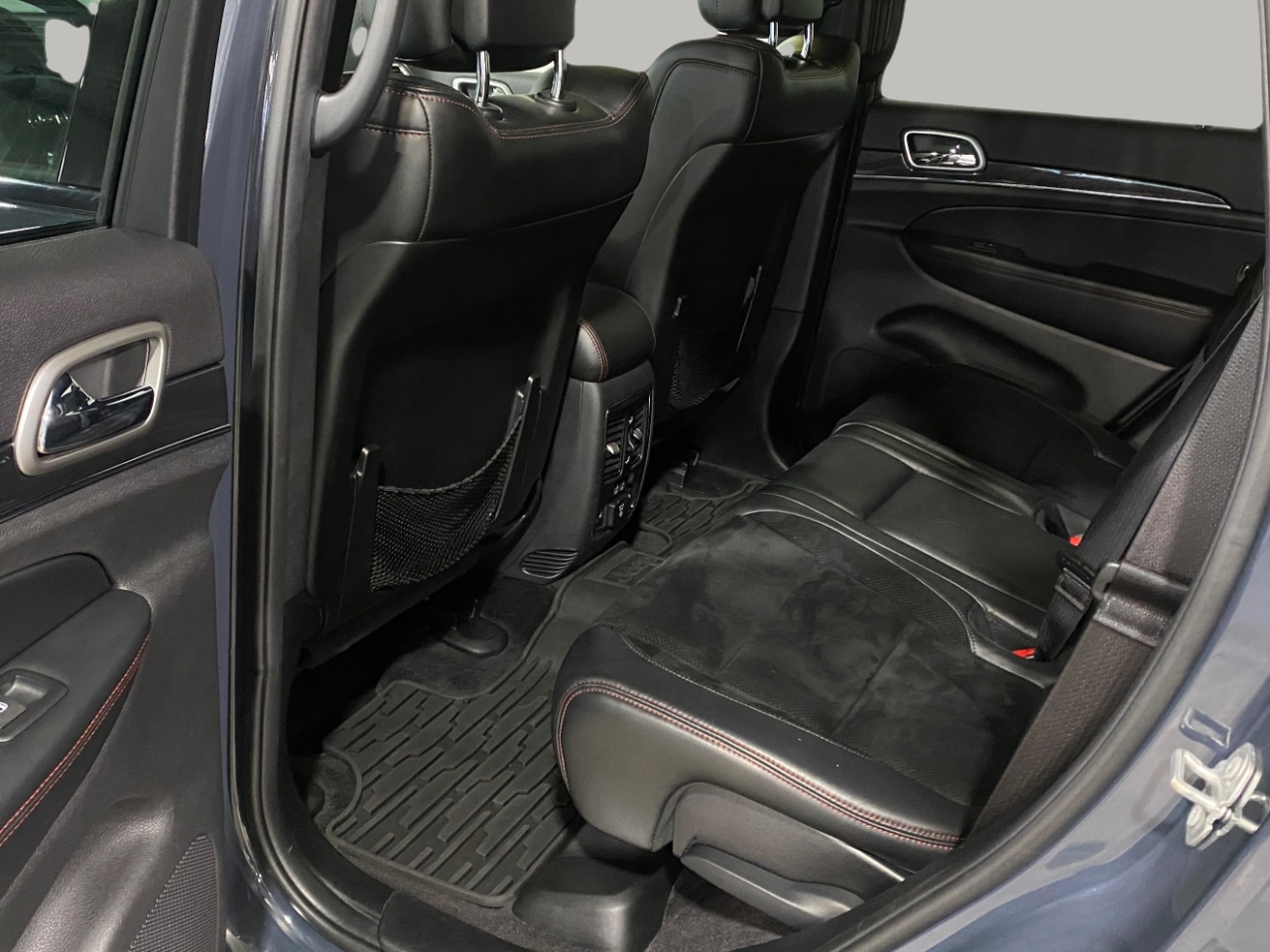 2017 Jeep Grand Cherokee Trailhawk photo 8