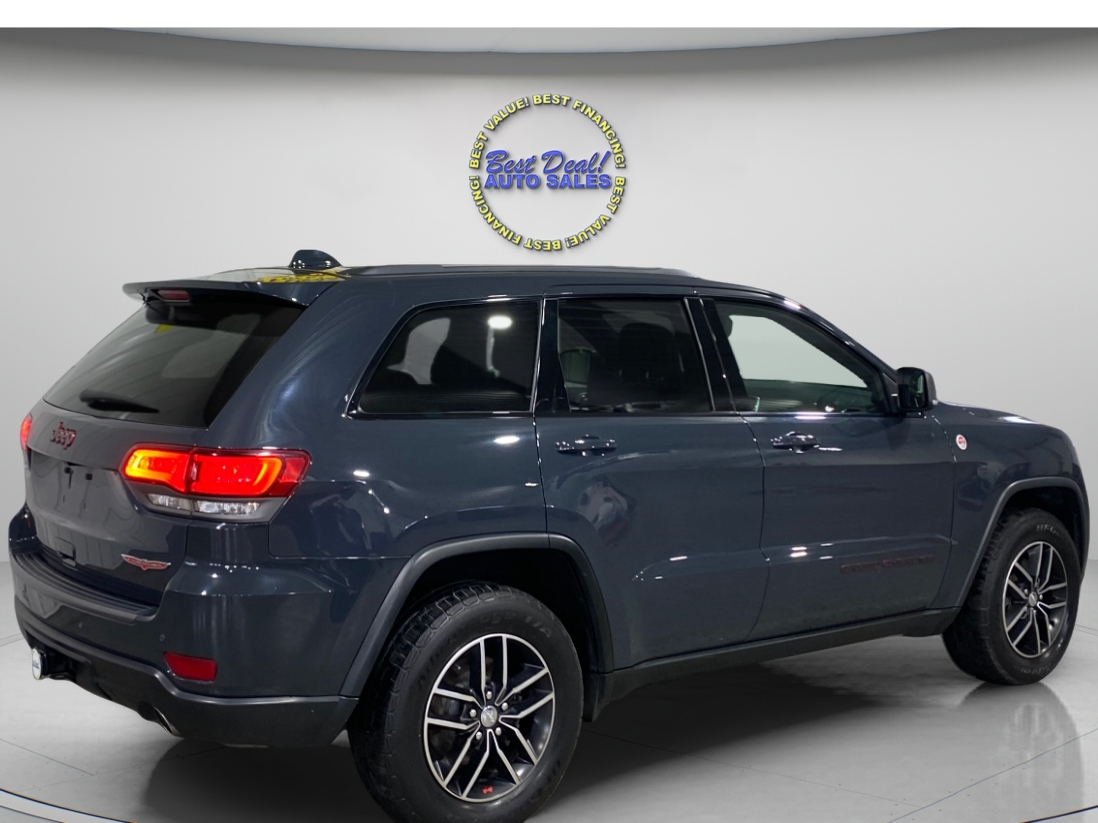 2017 Jeep Grand Cherokee Trailhawk photo 29