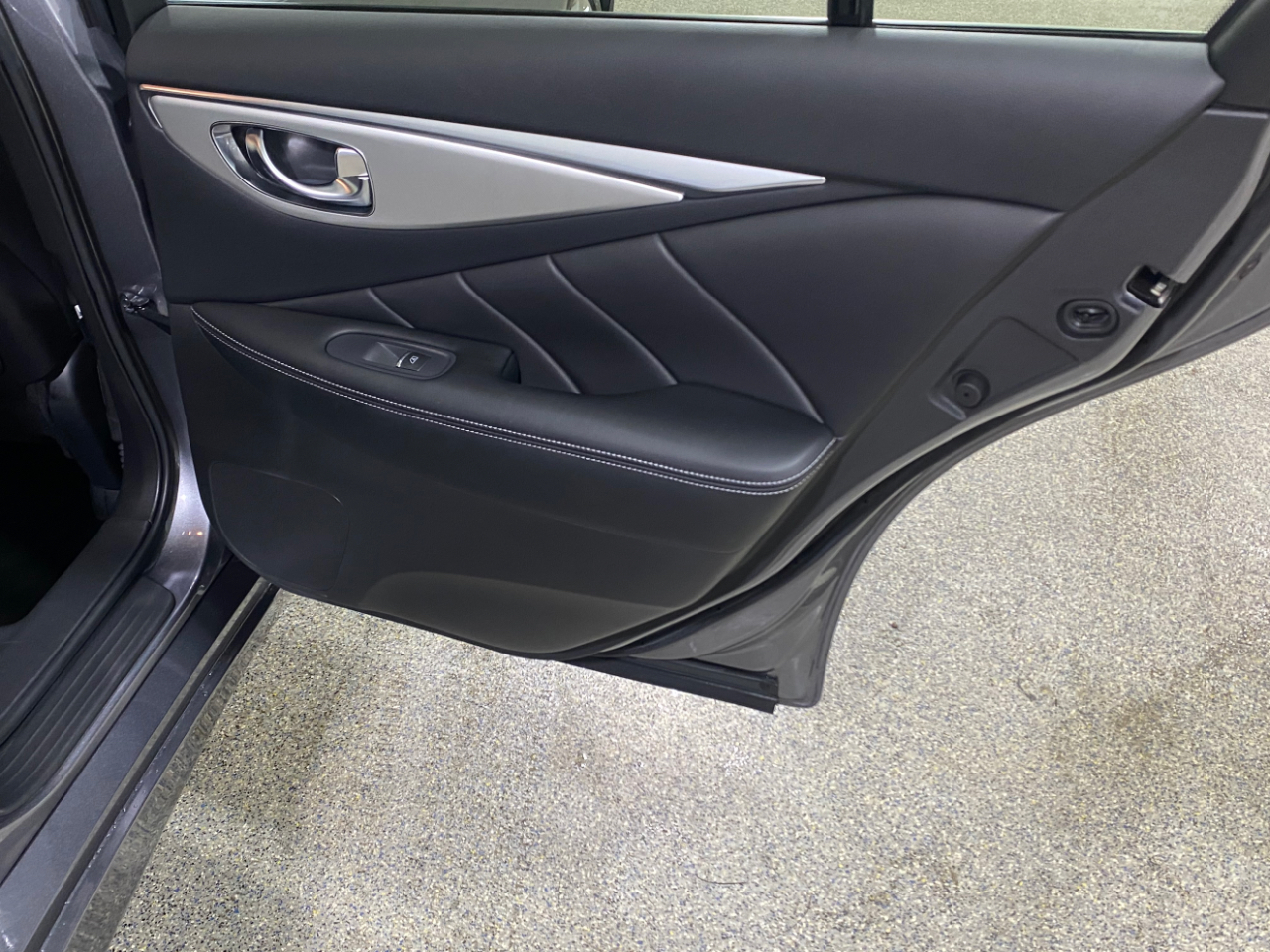 2019 Infiniti Q50 3.0t LUXE AWD photo 24