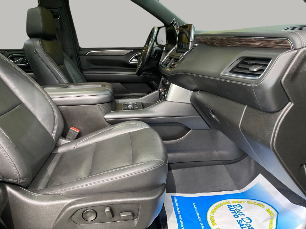 2021 Chevrolet Suburban Z71 photo 23