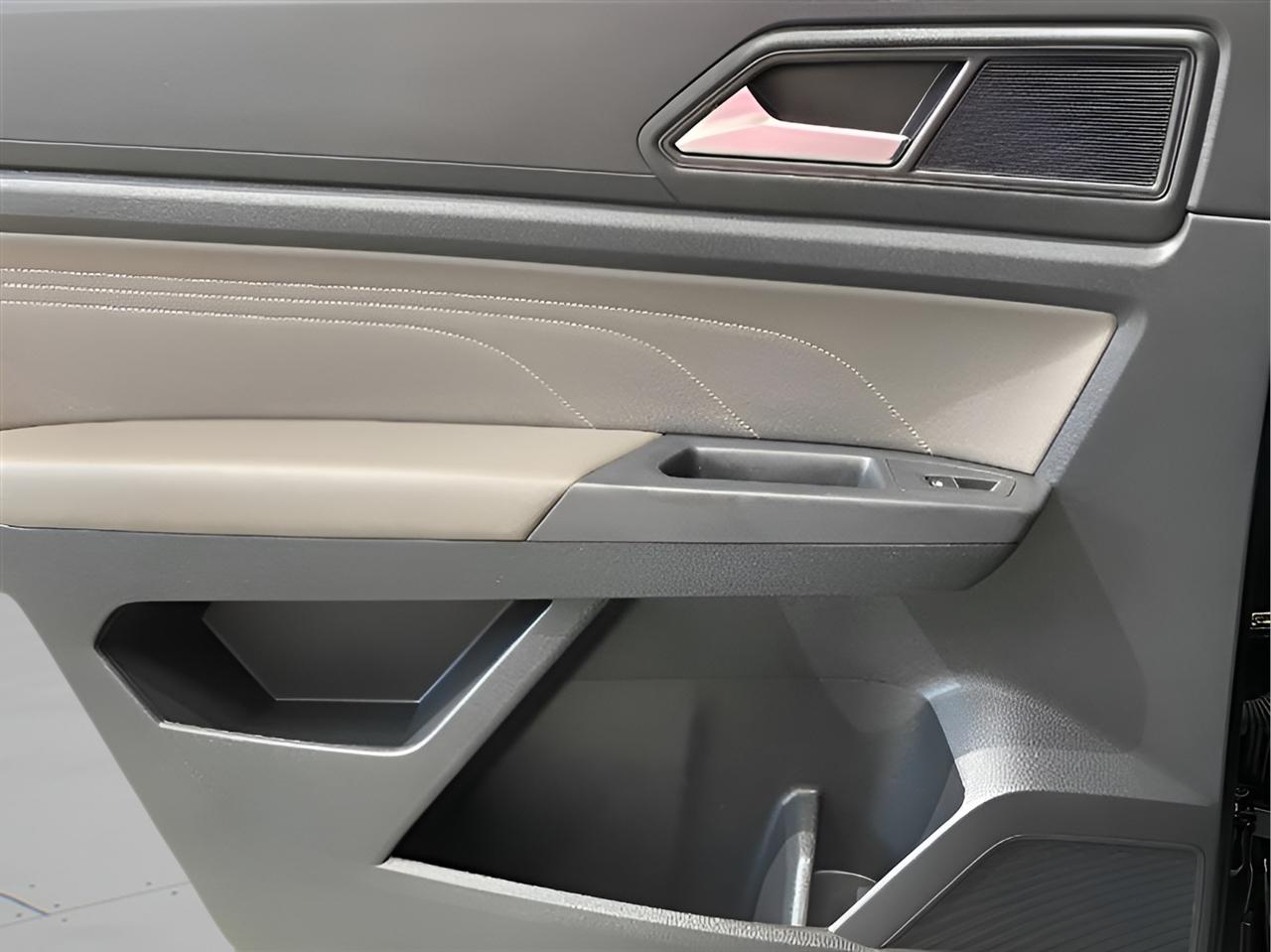 Volkswagen Atlas SE w/Technology 4MOTION 2021