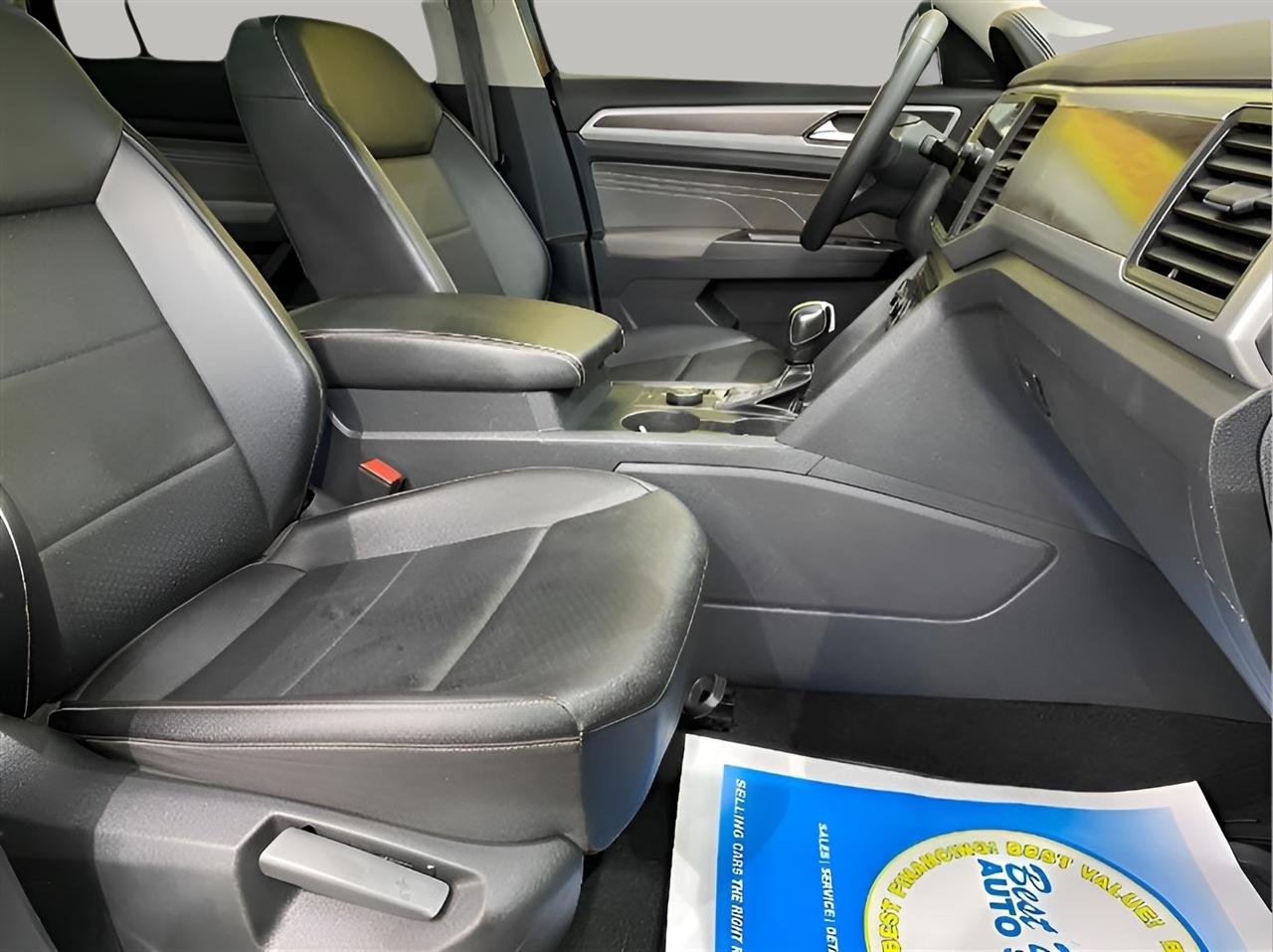 Volkswagen Atlas SE w/Technology 4MOTION 2021