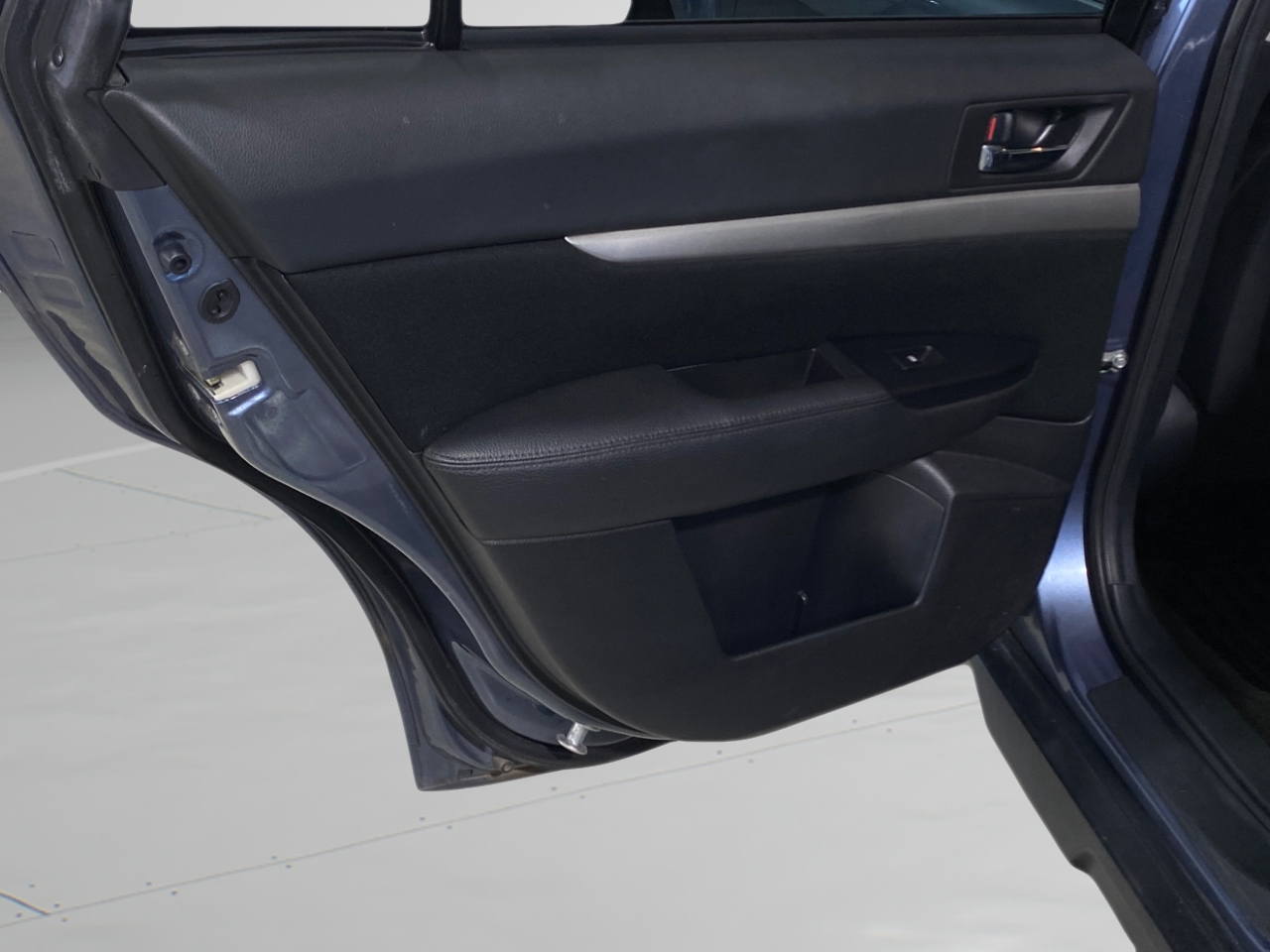 Subaru Outback 2.5i Premium 2013 Subaru Outback 2.5i Premium 2013