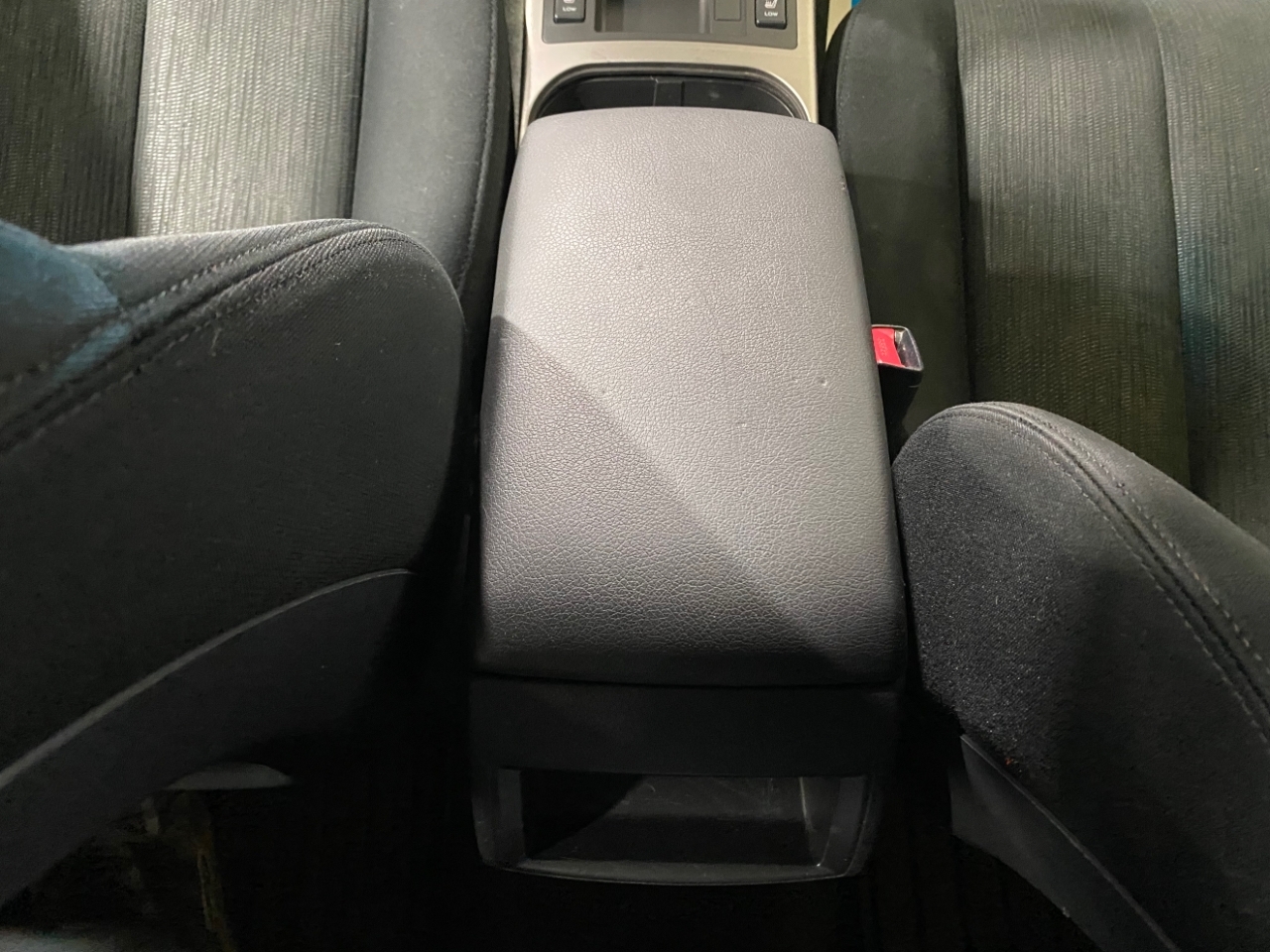 Subaru Outback 2.5i Premium 2013 Subaru Outback 2.5i Premium 2013