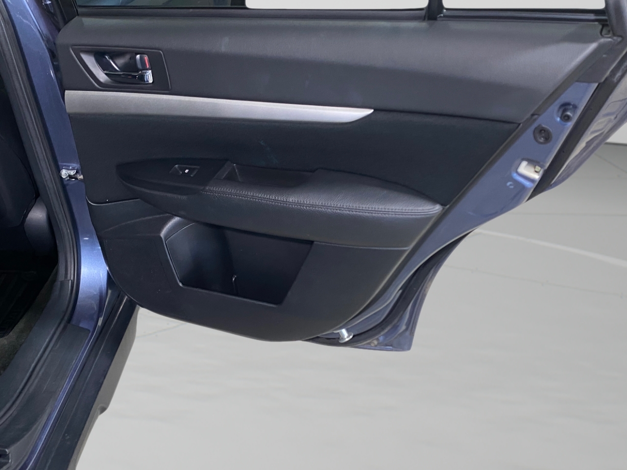 Subaru Outback 2.5i Premium 2013 Subaru Outback 2.5i Premium 2013