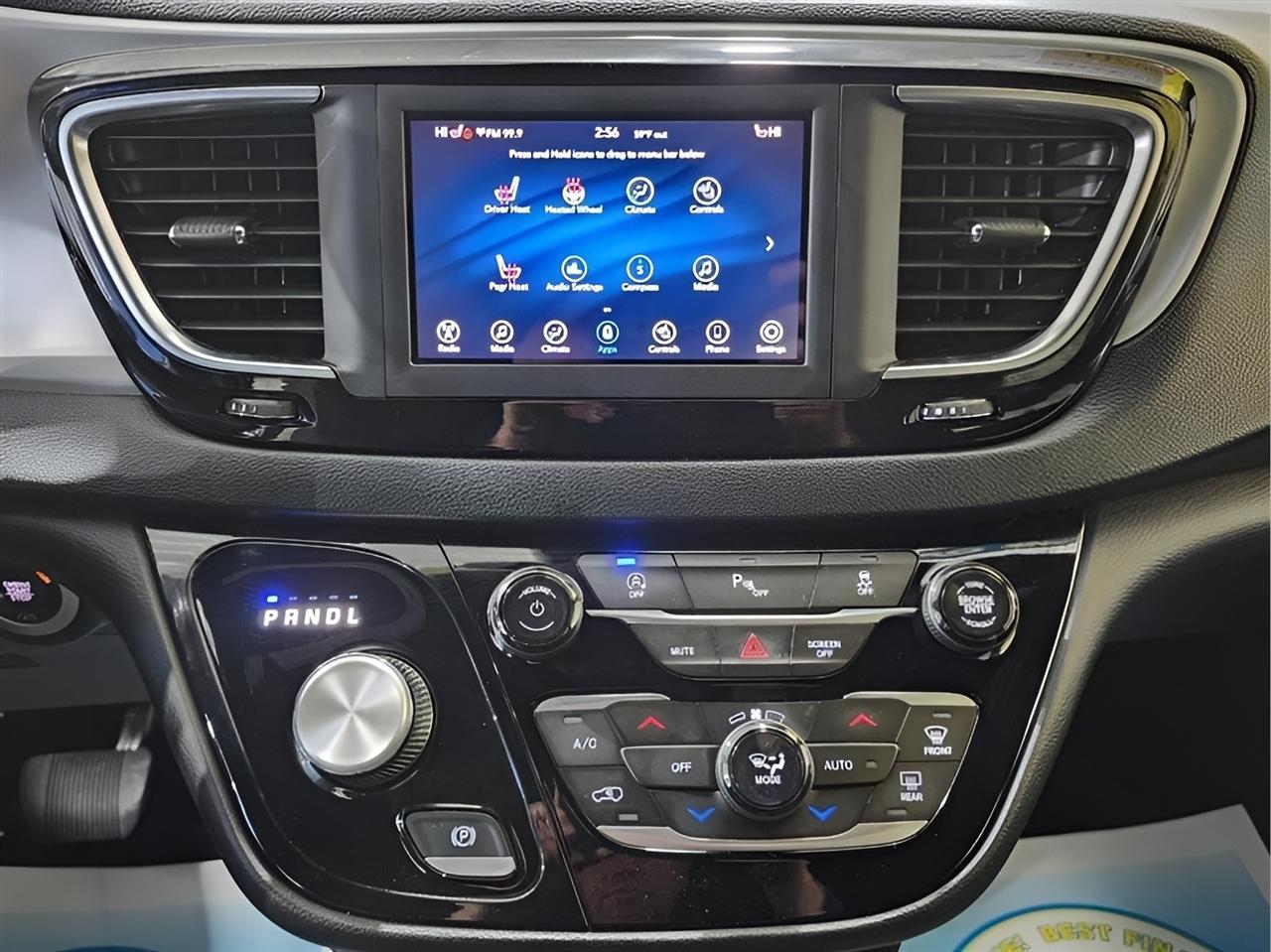 Chrysler Pacifica  2020