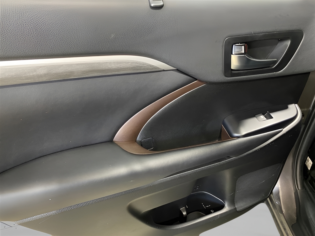 Toyota Highlander Limited Platinum AWD V6 2019