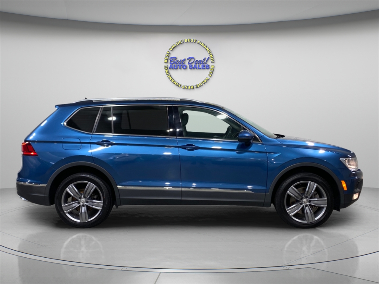 Volkswagen Tiguan SEL 4Motion AWD 2020 Volkswagen Tiguan SEL 4Motion AWD 2020