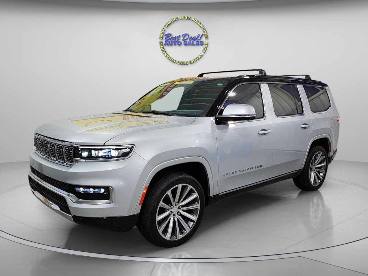 2022 Jeep Grand Wagoneer Series II's photo