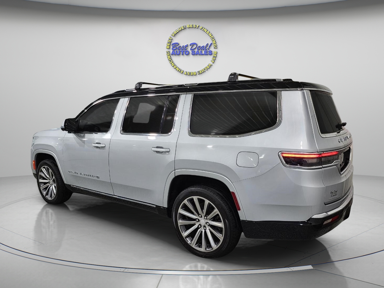 Jeep Grand Wagoneer  2022