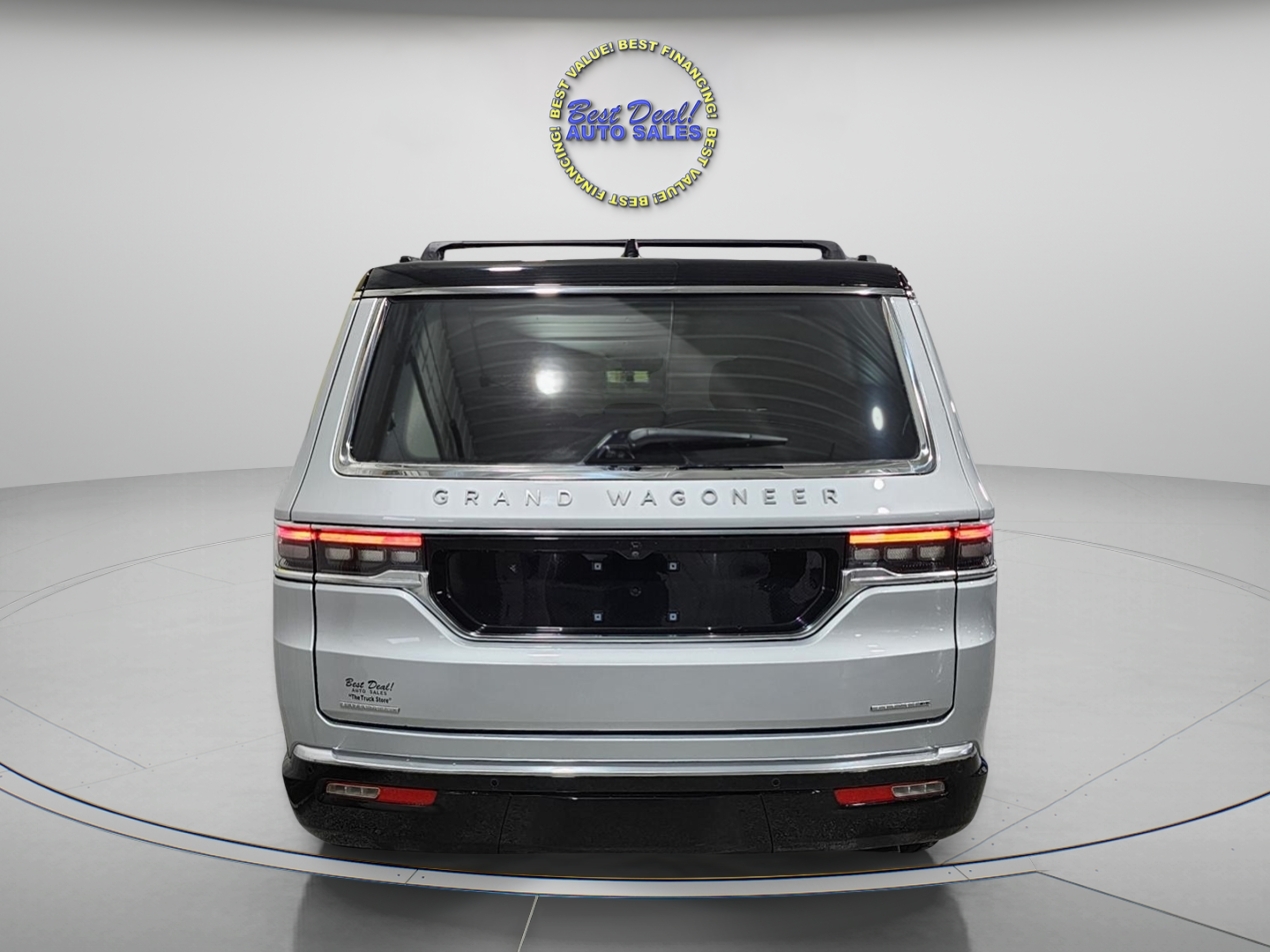 Jeep Grand Wagoneer  2022