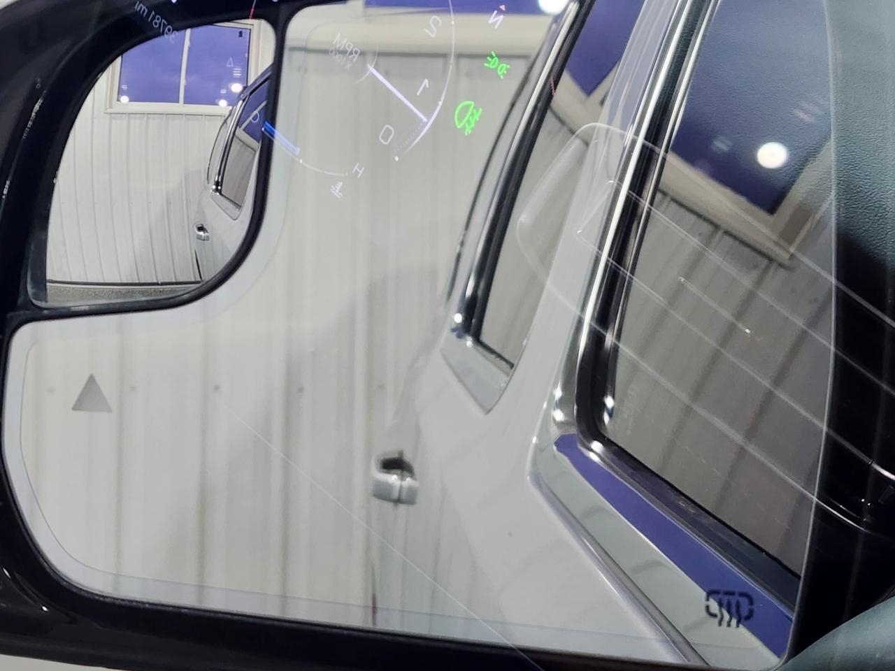 Jeep Grand Wagoneer  2022