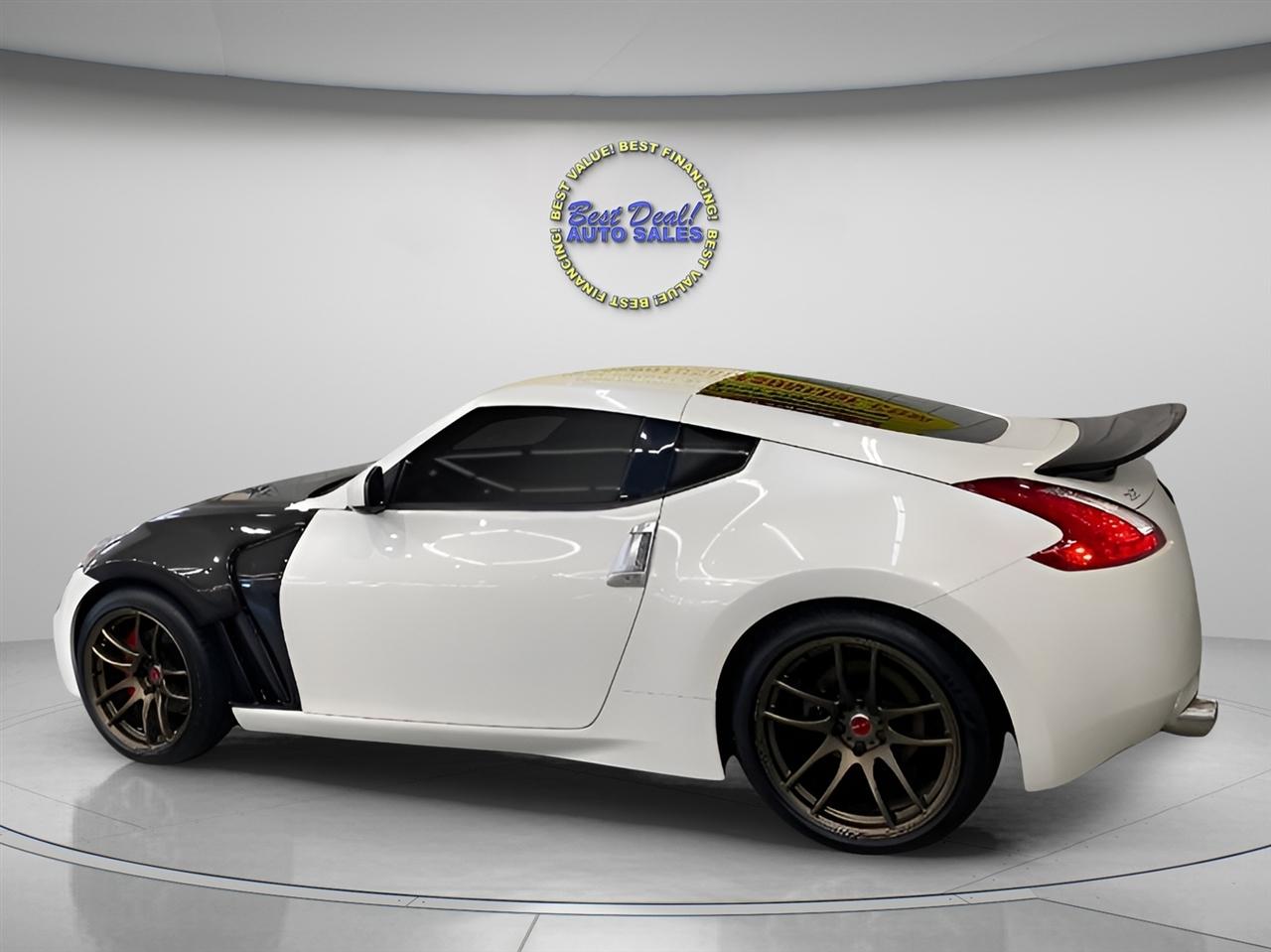 Nissan Z 370Z Coupe Touring 6MT 2017