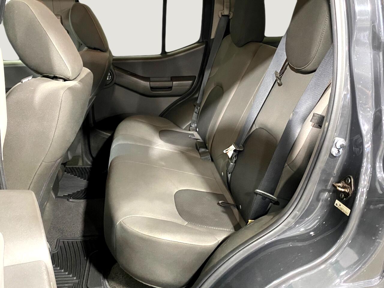 Nissan Xterra 4WD 4dr Auto X 2015